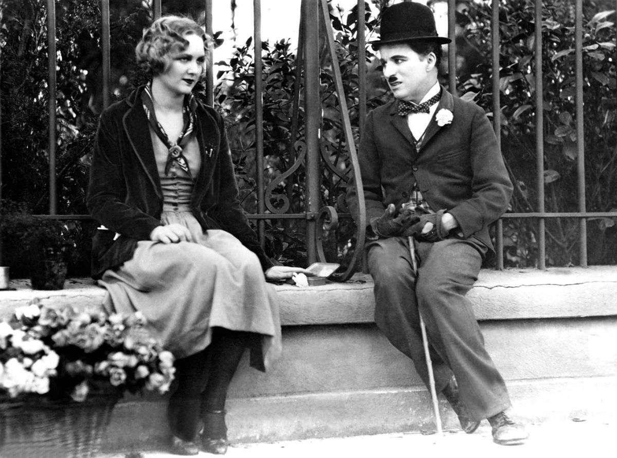A movie still of Virginia Cherrill and Charlie Chaplin
